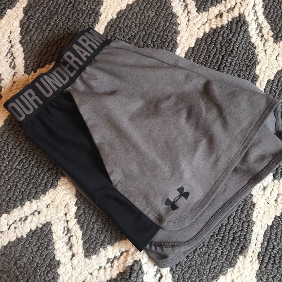 Under amour shorts - Picture 2 of 3